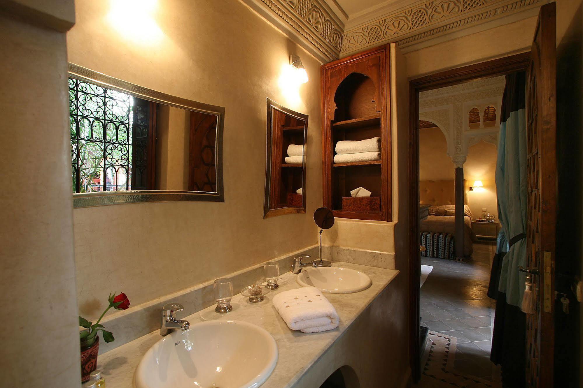 Riad Elytis Marrakesh Bagian luar foto