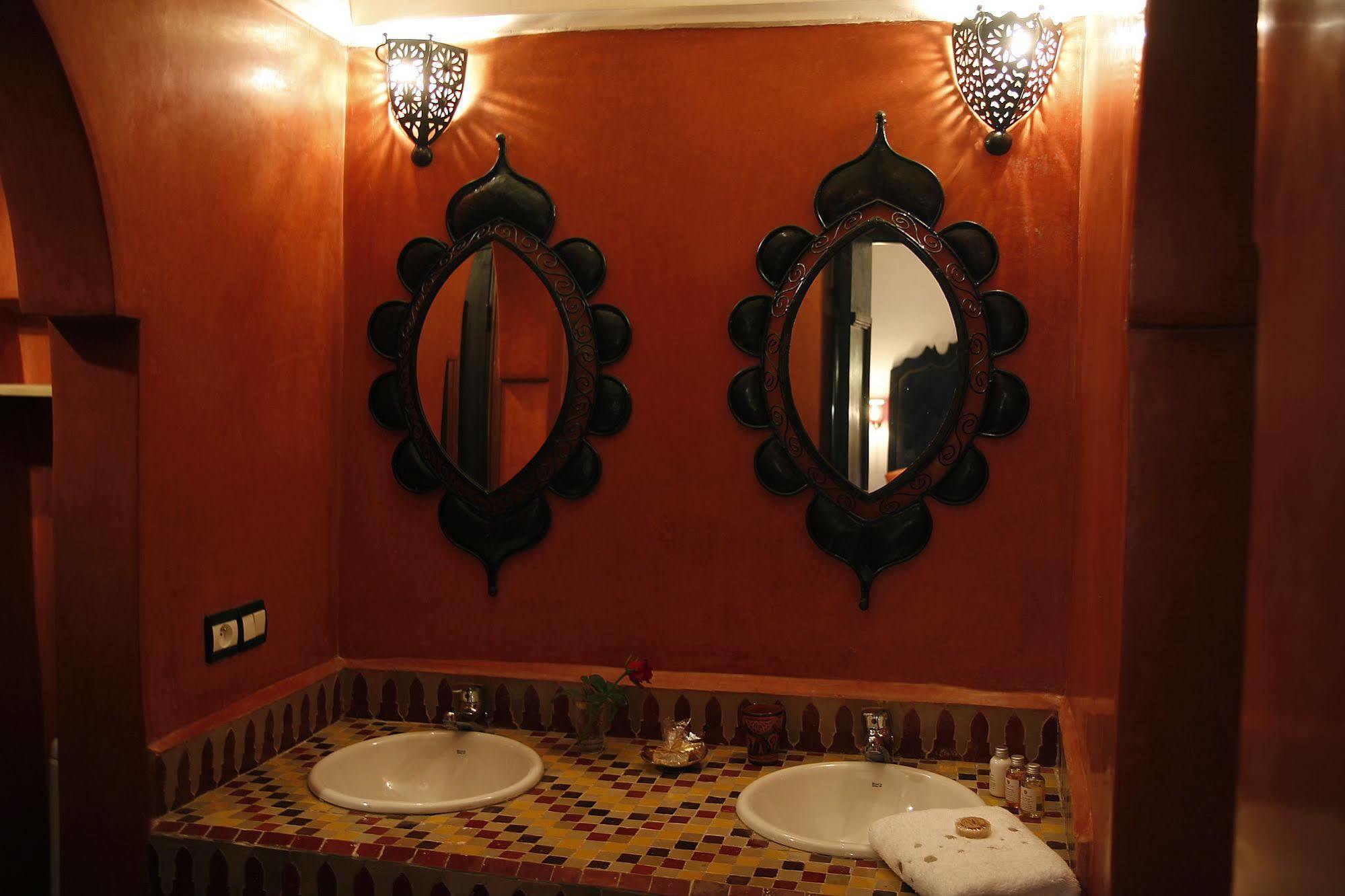 Riad Elytis Marrakesh Bagian luar foto